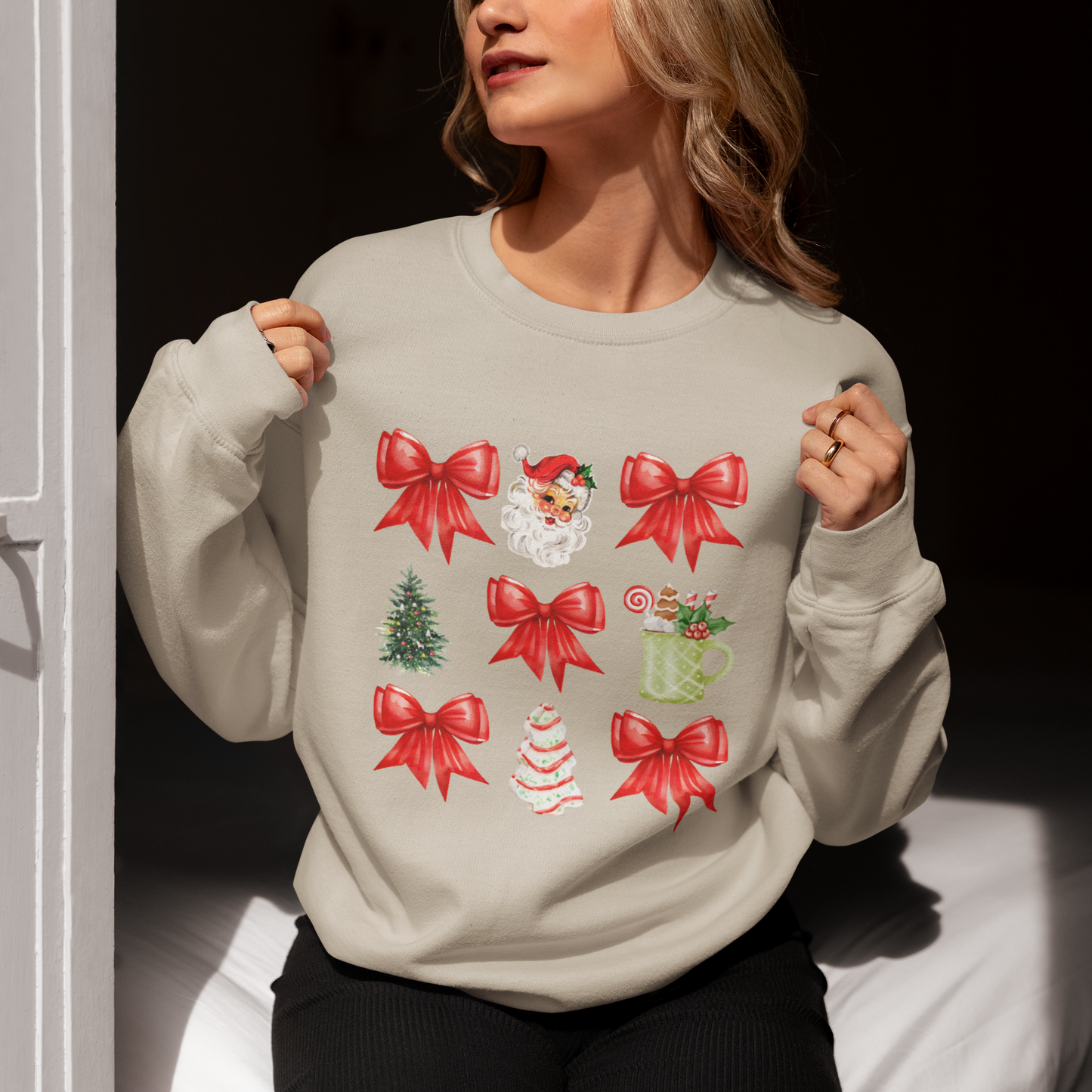 🎀 Coquette Christmas T-Shirt & Sweatshirt 🎀